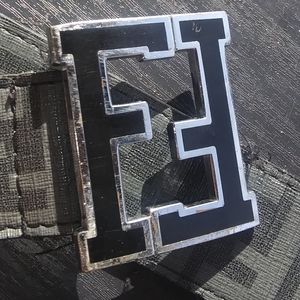 Mens belt buckle